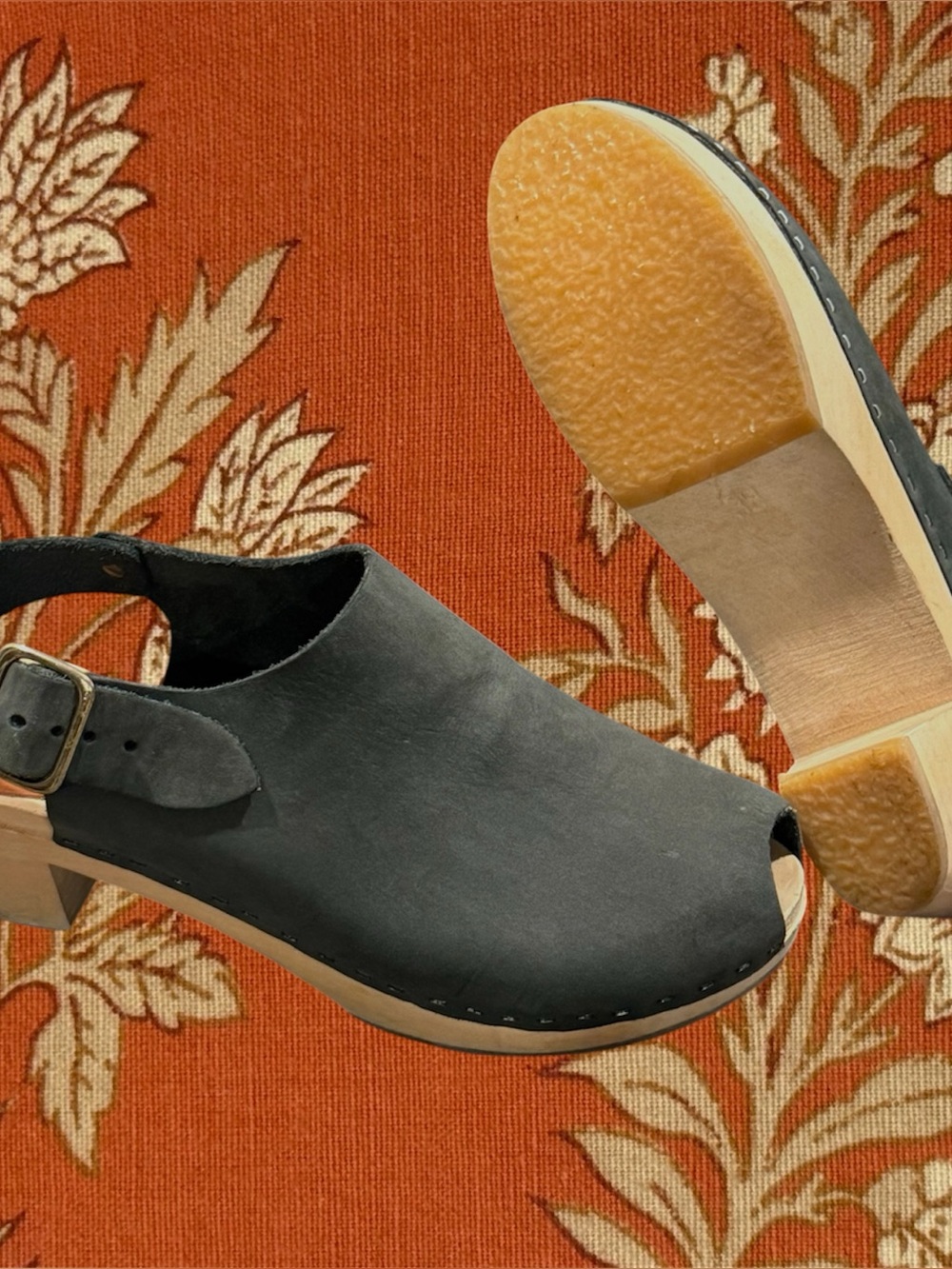 Bryr Suzie Peep Toe Mid Heel Clogs Charcoal NuBuck 38 US 8